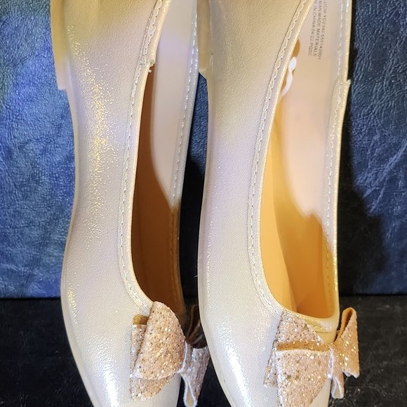 Girls Champagne Gold Shimmer Ballet Flats With Glitter Sparkle/Bows Sugar Size 3 - Picture 3 of 10